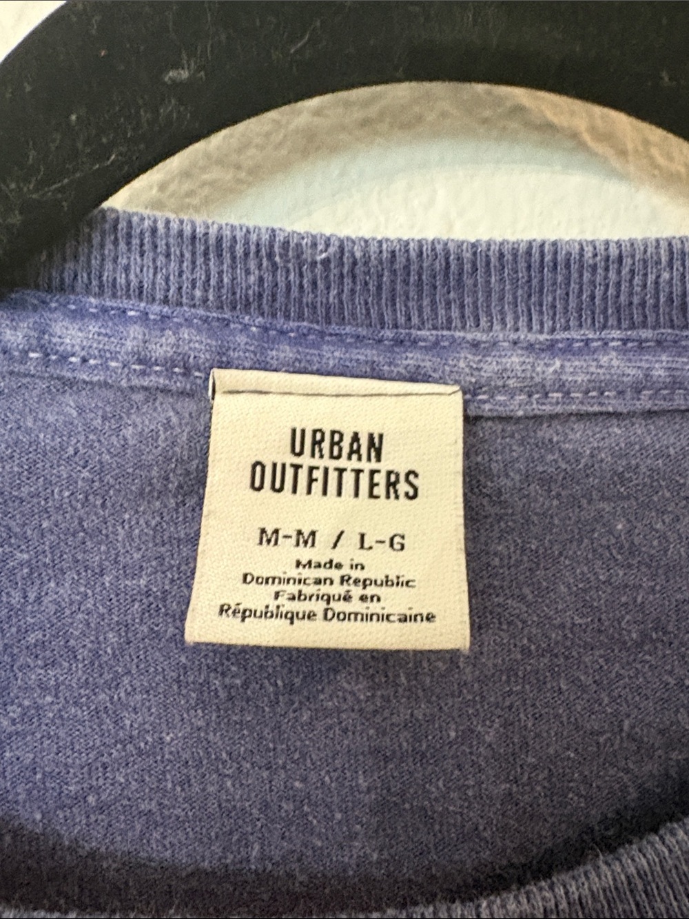 Urban Outfitters "A Few Fav Things" graphic baby tee Size M - Picture 2 of 4